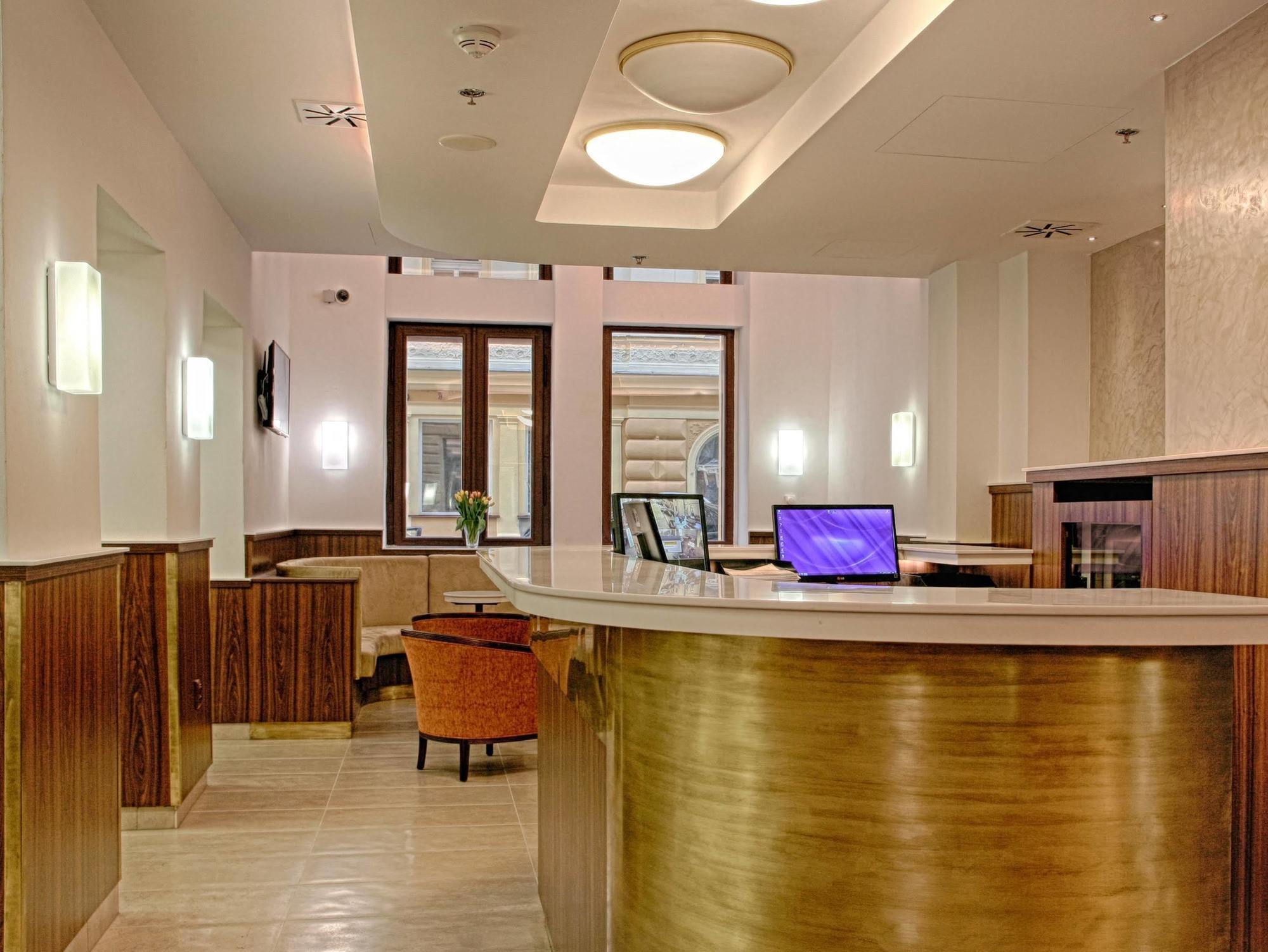 Hotel Ambiance Prague Luaran gambar
